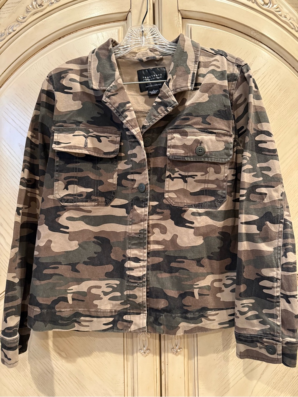 Sanctuary Camo Utility Jacket in Olive and Taupe, size M